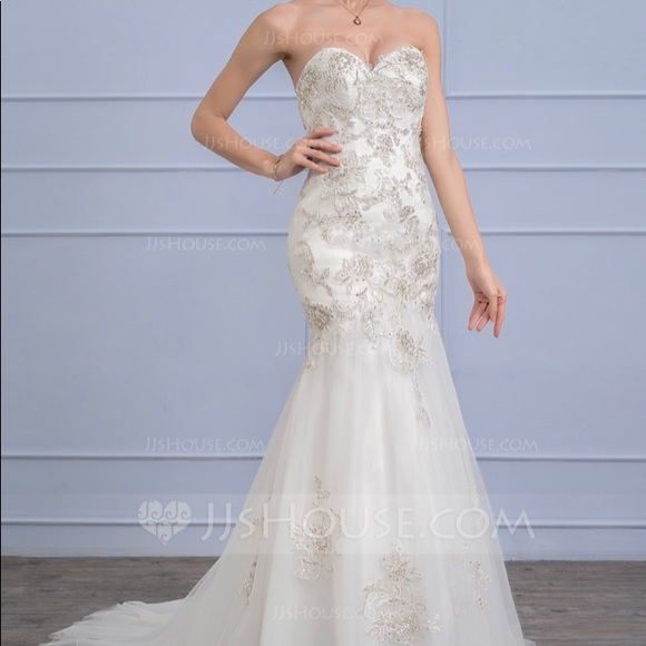 🥀Trumpet Wedding Dress, comes with a dress bag. - Picture 4 of 7